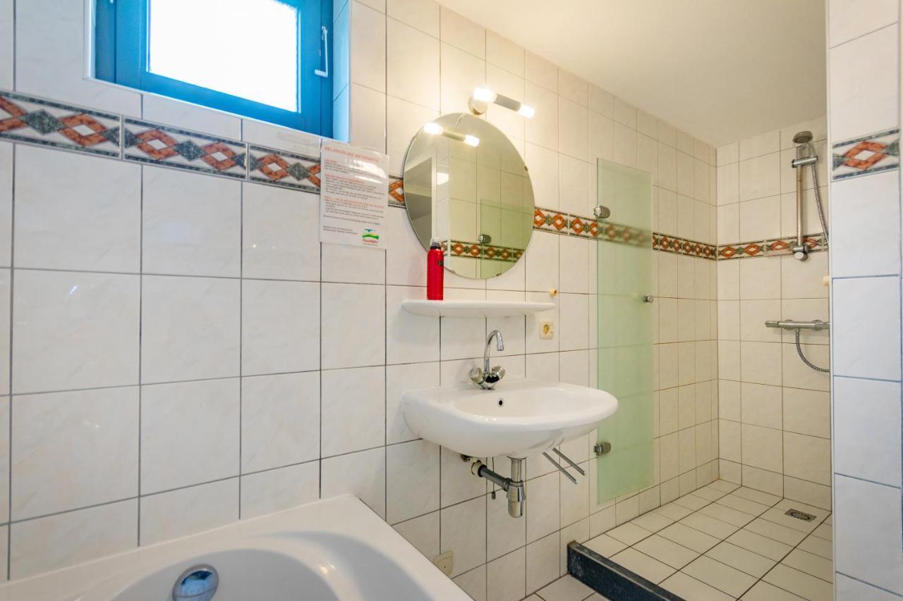 Haantjes Vakantiepark Hotel Formerum Luaran gambar