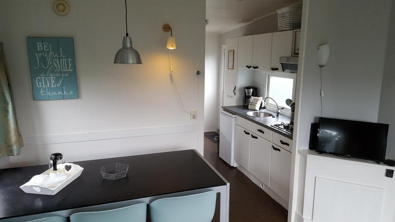 Haantjes Vakantiepark Hotel Formerum Luaran gambar